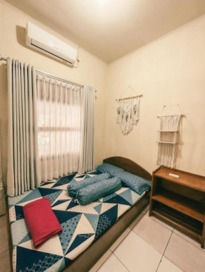 Sadewa homestay batukaras